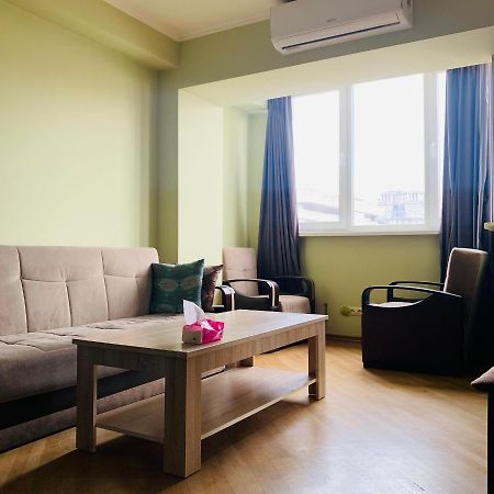 Cozy Apartment Near Republic Square Jerevan Exteriér fotografie