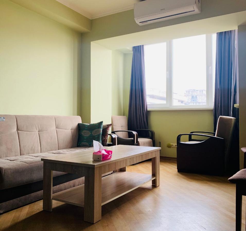 Cozy Apartment Near Republic Square Jerevan Exteriér fotografie